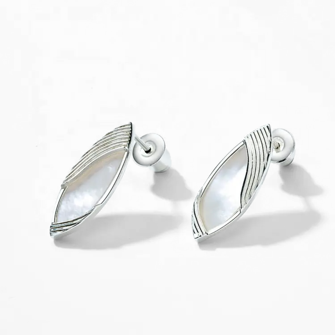 White Shell Oval Stud Earrings