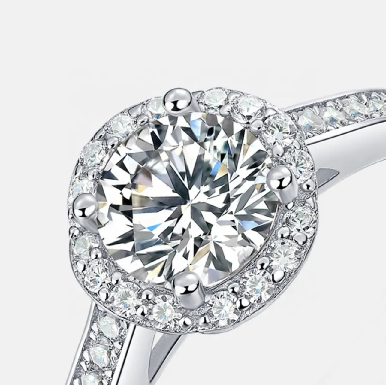 Queen Moissanite Ring