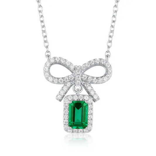 Bowknot Emerald Necklace