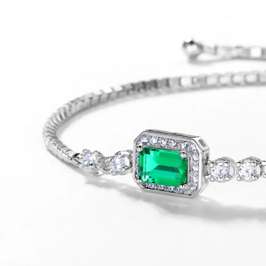 Triple Stone Emerald Bracelet